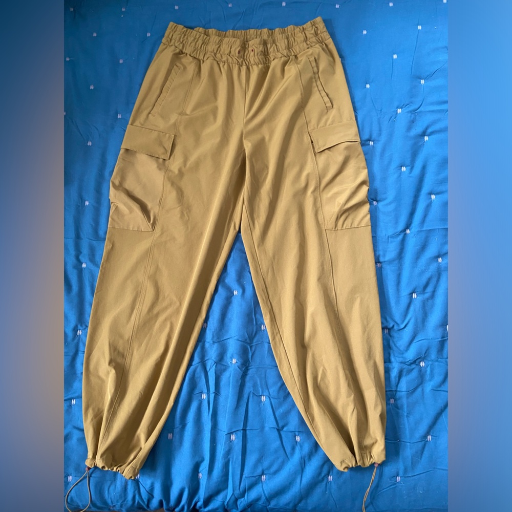 Fabletics Tan Cargo Pants